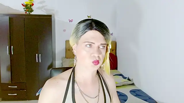 Dolldirtyxxx online show from 06-26-26, 05:45