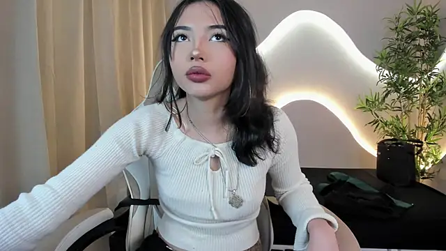 xamixa  online show from 09-18-25, 01:02