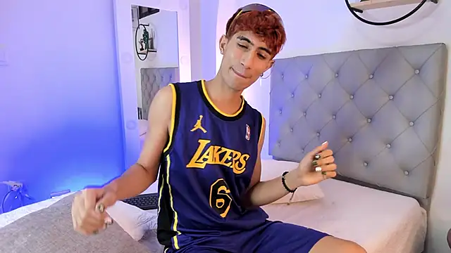 NovaaWheler online show from 02-28-25, 01:36