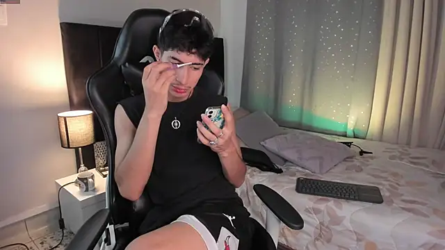 NovaaWheler online show from 09-18-25, 09:28