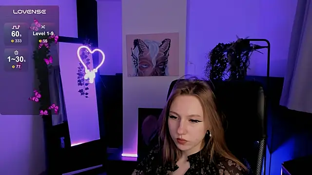 Snapshot of DariaTate chatting on 02-23-25, 11:22 DariaTate online show from 02-23-25, 11:22