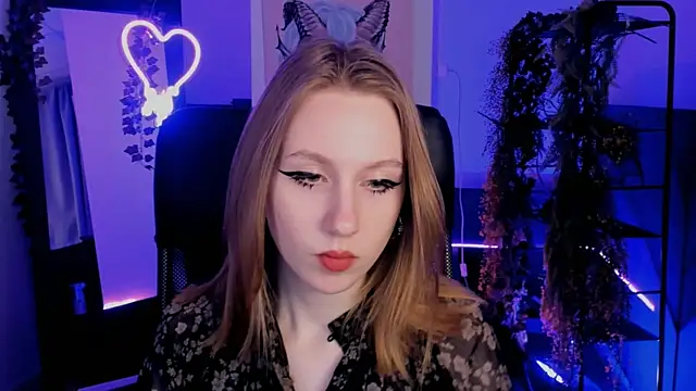 Snapshot of DariaTate chatting on 02-23-25, 02:46 DariaTate online show from 02-23-25, 02:46