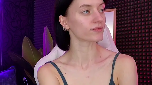 roxy riot  online show from 03-09-25, 05:11