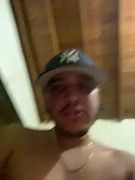 Snapshot of daniel6916 chatting on 02-08-25, 11:55 daniel6916 online show from 02-08-25, 11:55