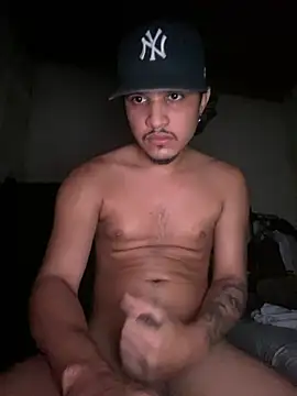 Snapshot of daniel6916 chatting on 03-01-25, 02:59 daniel6916 online show from 03-01-25, 02:59