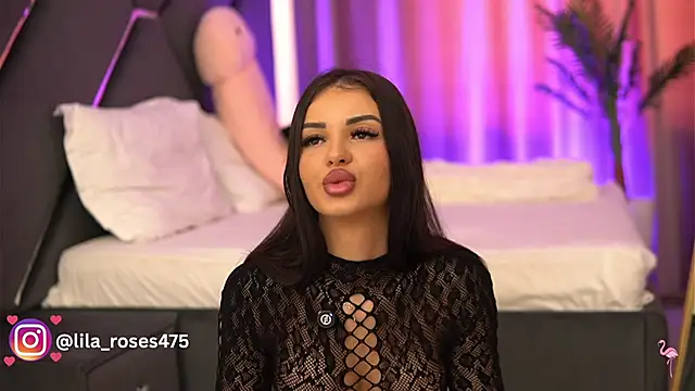 LilaRoses online show from 06-17-26, 04:37