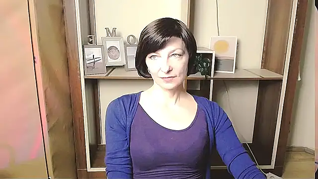  AngeliaFlow  online show from 05-04-26, 08:32