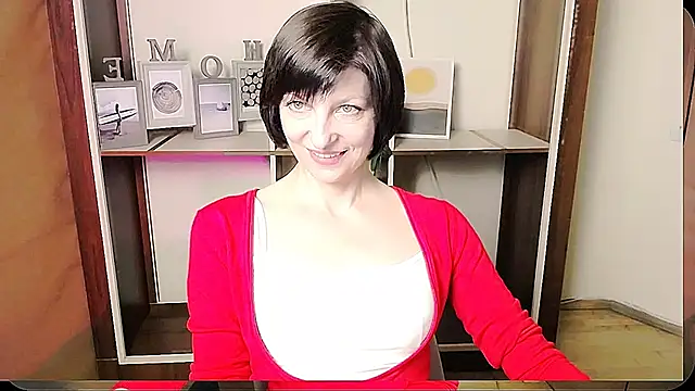  AngeliaFlow  online show from 06-18-26, 09:14