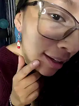 Snapshot of isabella_beauty_01 chatting on 02-09-25, 12:52 isabella beauty 01 online show from 02-09-25, 12:52