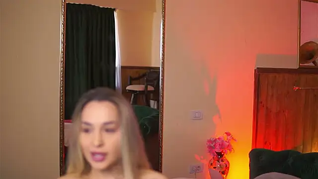 Ammylicious Doll online show from 03-22-25, 06:00
