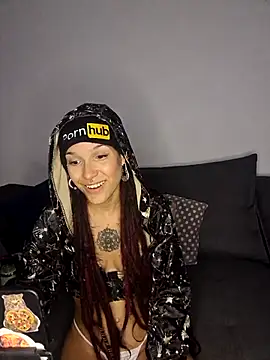 Snapshot of nickelfie chatting on 03-06-25, 12:41 nickelfie online show from 03-06-25, 12:41