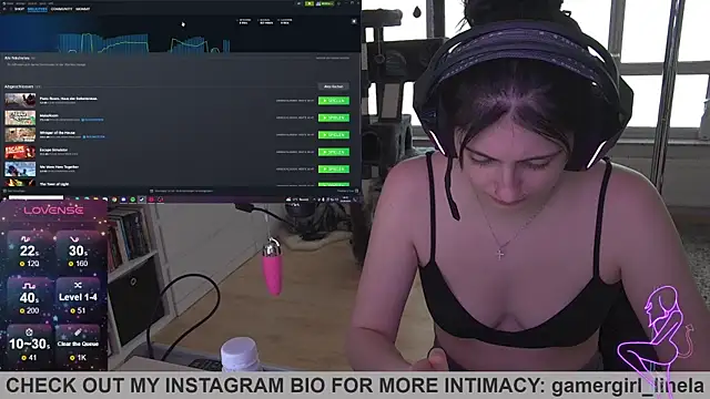 Snapshot of Gamergirl-Linela chatting on 09-23-25, 02:53 Gamergirl-Linela online show from 09-23-25, 02:53