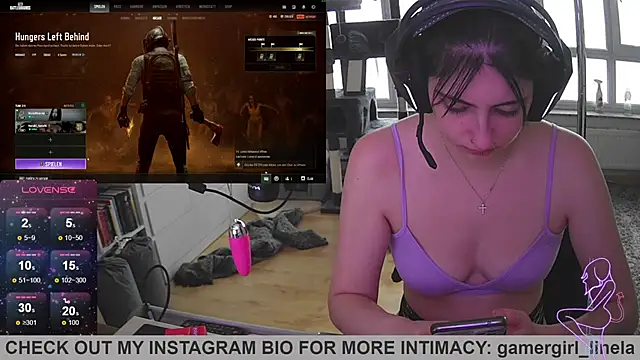 Snapshot of Gamergirl-Linela chatting on 10-04-25, 01:42 Gamergirl-Linela online show from 10-04-25, 01:42