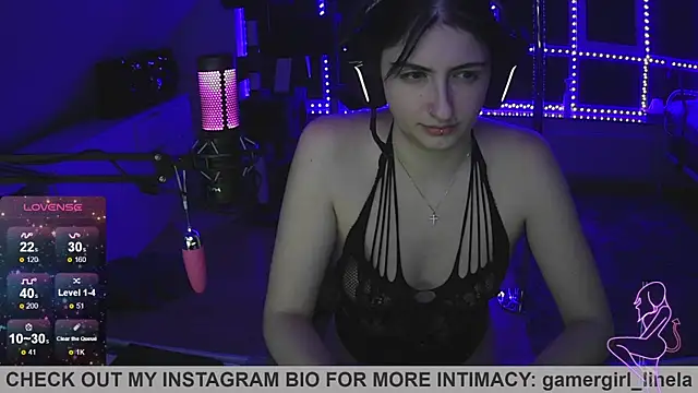 Snapshot of Gamergirl-Linela chatting on 10-09-25, 03:37 Gamergirl-Linela online show from 10-09-25, 03:37