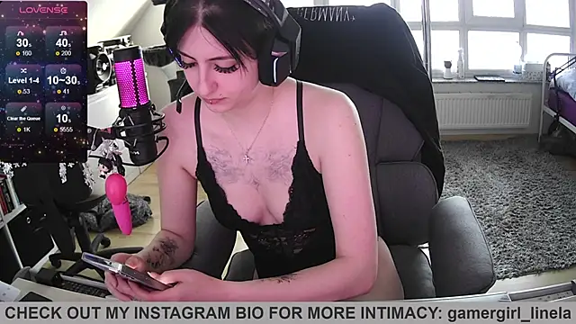 Gamergirl-Linela online show from 05-08-26, 04:56