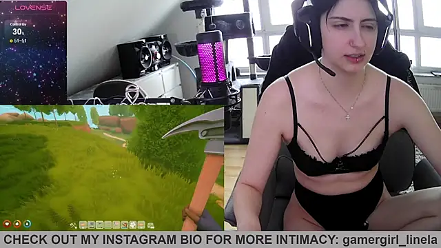 Gamergirl-Linela online show from 06-12-26, 02:49