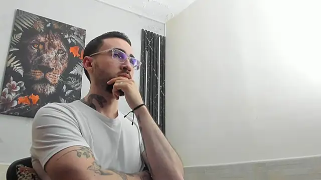 Luke davis01 online show from 02-19-25, 01:28