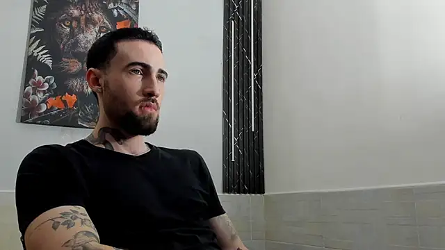 Luke davis01 online show from 02-20-25, 01:19