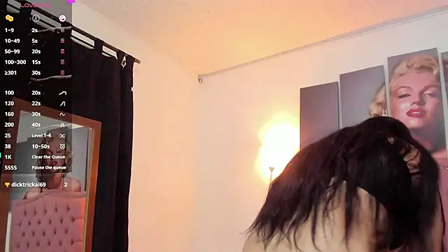 Sophia Brunett online show from 02-25-25, 03:20