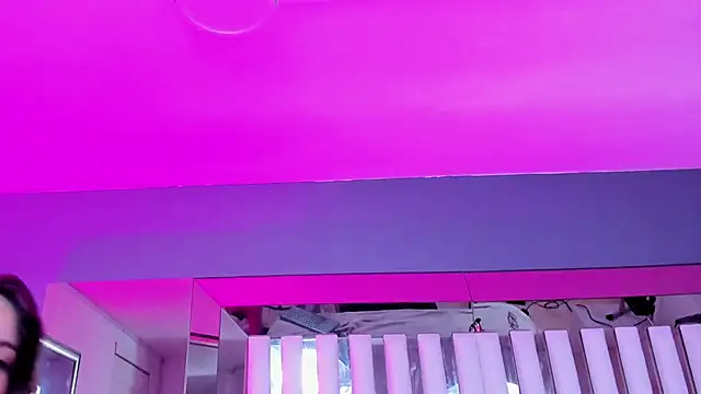 Snapshot of Cloee_Rainbow1 chatting on 02-13-25, 03:03 Cloee Rainbow1 online show from 02-13-25, 03:03