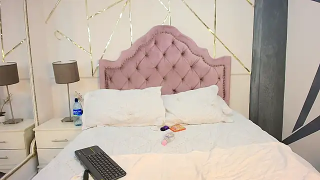 VictoriaBlackfire online show from 02-17-25, 04:31