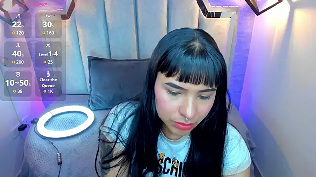 Vera Best  online show from 12-15-25, 12:20