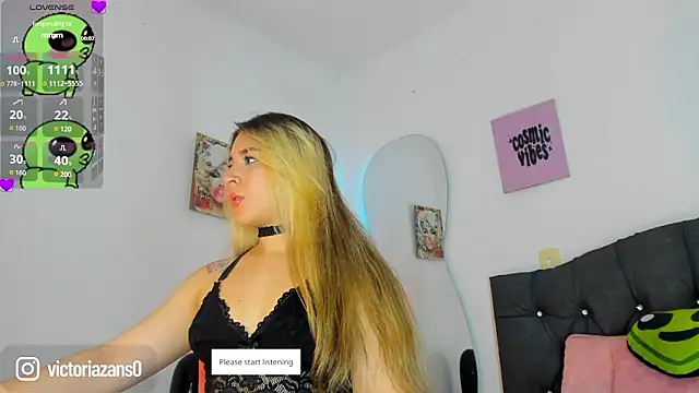 Snapshot of Vickyallien chatting on 03-05-26, 04:14 Vickyallien online show from 03-05-26, 04:14