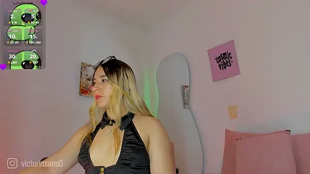 Vickyallien online show from 05-15-26, 03:19