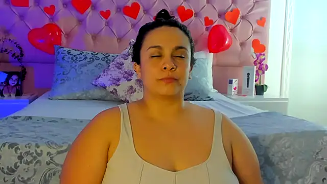 KourtneyEvans online show from 02-24-25, 07:41