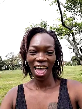 Lesly warrio online show from 02-04-26, 03:29