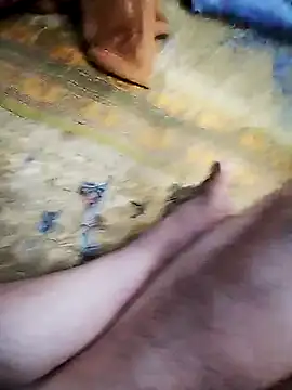 Snapshot of simrun70 chatting on 02-12-26, 12:27 simrun70 online show from 02-12-26, 12:27