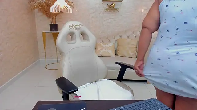 BBW CINDY online show from 02-21-25, 07:10