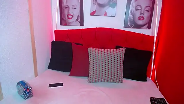 Tiana Ebony18 online show from 09-25-25, 11:58