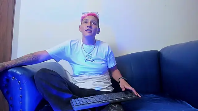 Brianna Hard online show from 10-01-25, 04:18
