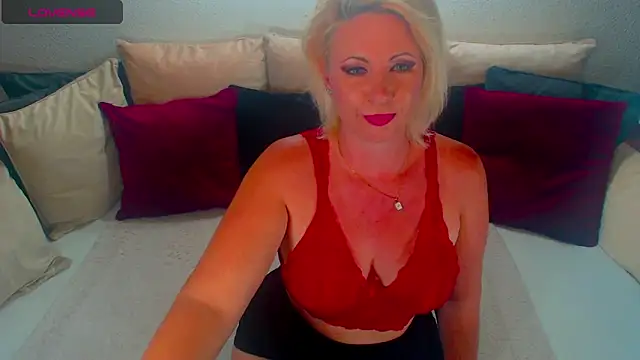 Lex McQueen online show from 05-27-26, 09:01