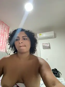 Snapshot of Tana_latin chatting on 05-23-26, 01:11 Tana latin online show from 05-23-26, 01:11