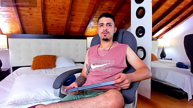 Sebastian Berne online show from 03-12-25, 11:33