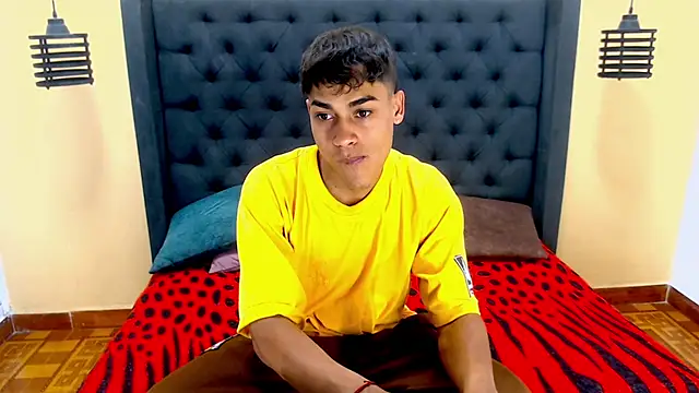 AndruCute online show from 03-02-25, 03:56