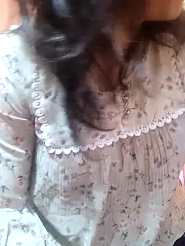 Snapshot of Your_cutiepie_ chatting on 02-17-25, 10:51 Your cutiepie online show from 02-17-25, 10:51