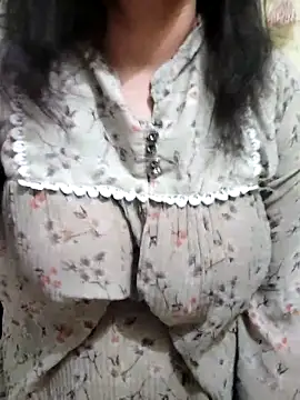 Snapshot of Your_cutiepie_ chatting on 03-14-25, 02:08 Your cutiepie online show from 03-14-25, 02:08