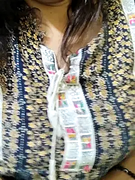 Snapshot of Your_cutiepie_ chatting on 09-23-25, 06:11 Your cutiepie online show from 09-23-25, 06:11