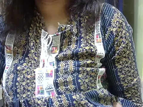 Snapshot of Your_cutiepie_ chatting on 10-13-25, 04:51 Your cutiepie online show from 10-13-25, 04:51