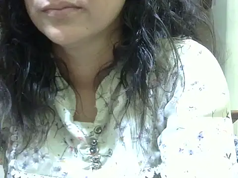 Snapshot of Your_cutiepie_ chatting on 10-17-25, 05:59 Your cutiepie online show from 10-17-25, 05:59