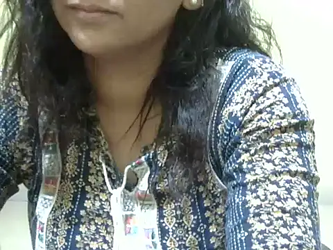 Snapshot of Your_cutiepie_ chatting on 10-26-25, 12:00 Your cutiepie online show from 10-26-25, 12:00