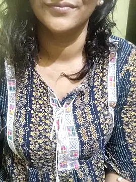 Your cutiepie  online show from 12-21-25, 06:04