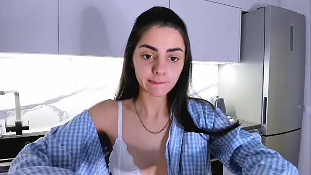 EmiliaZen online show from 02-19-25, 02:34