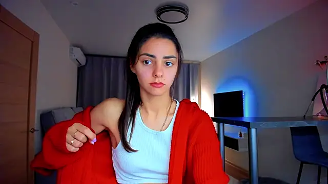 EmiliaZen online show from 10-01-25, 04:57