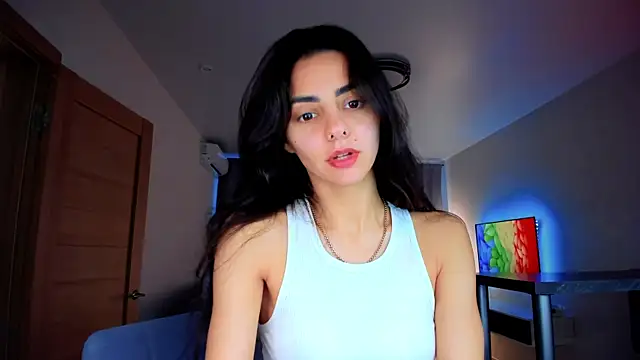 EmiliaZen online show from 10-10-25, 01:10