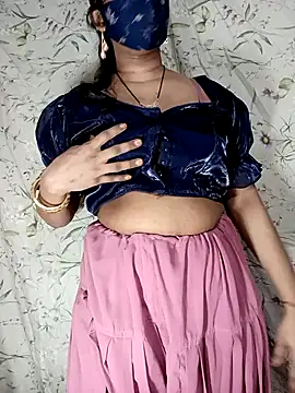 Snapshot of Crazybhabhi chatting on 05-02-26, 09:42 Crazybhabhi online show from 05-02-26, 09:42