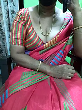 niiveditha online show from 09-24-25, 02:37